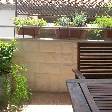 Apartments Tanja Zivogosce Bilik gambar