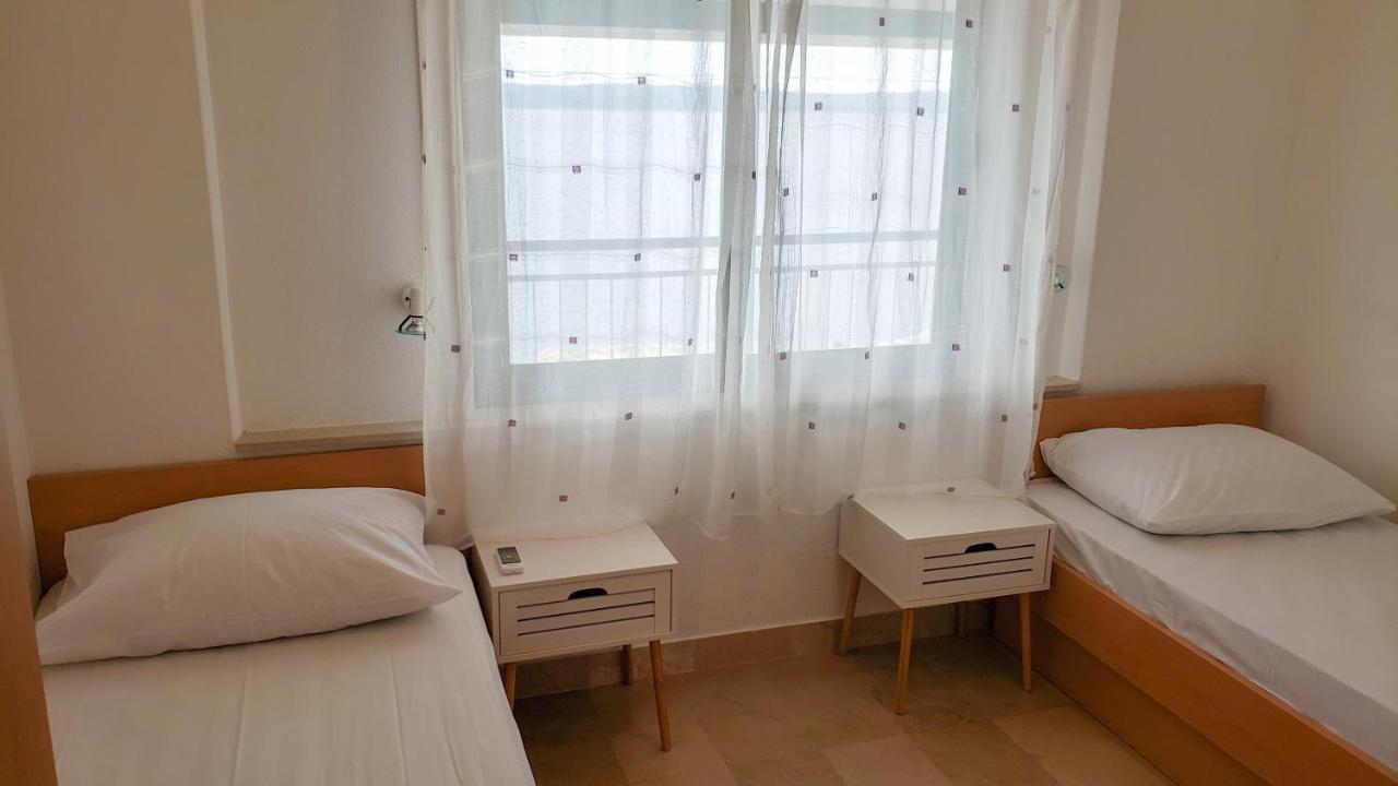 Apartments Tanja Zivogosce Luaran gambar