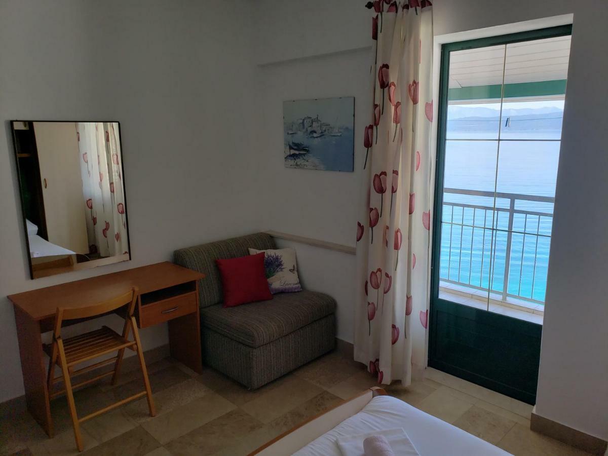 Apartments Tanja Zivogosce Luaran gambar